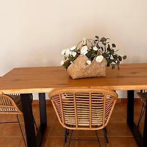 apartamentos-los-tulipanes.top-hotels-tarragona.com/
