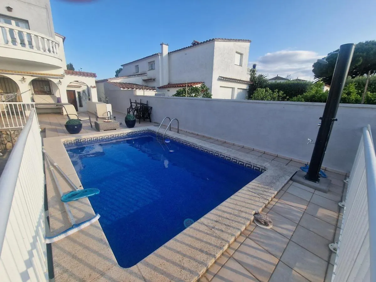 Apartament Arning Empuriabrava Hiszpania